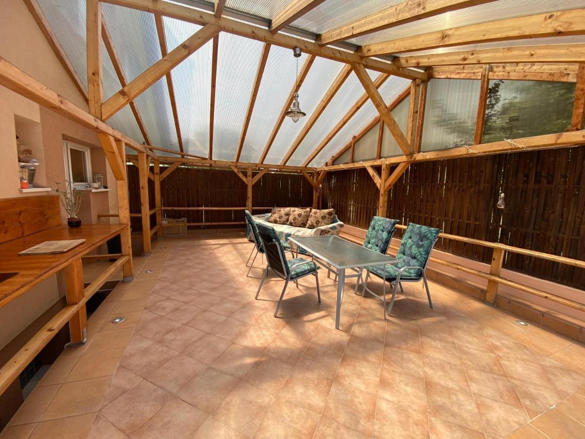 Garden Spa Resort ブダペスト エクステリア 写真