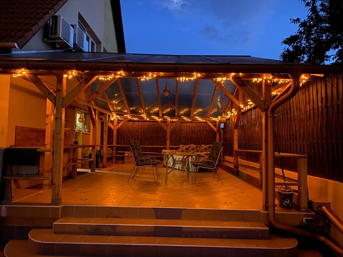 Garden Spa Resort ブダペスト エクステリア 写真